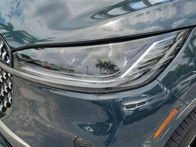 Used 2025 Lincoln Aviator Black Label AWD/4WD image 11