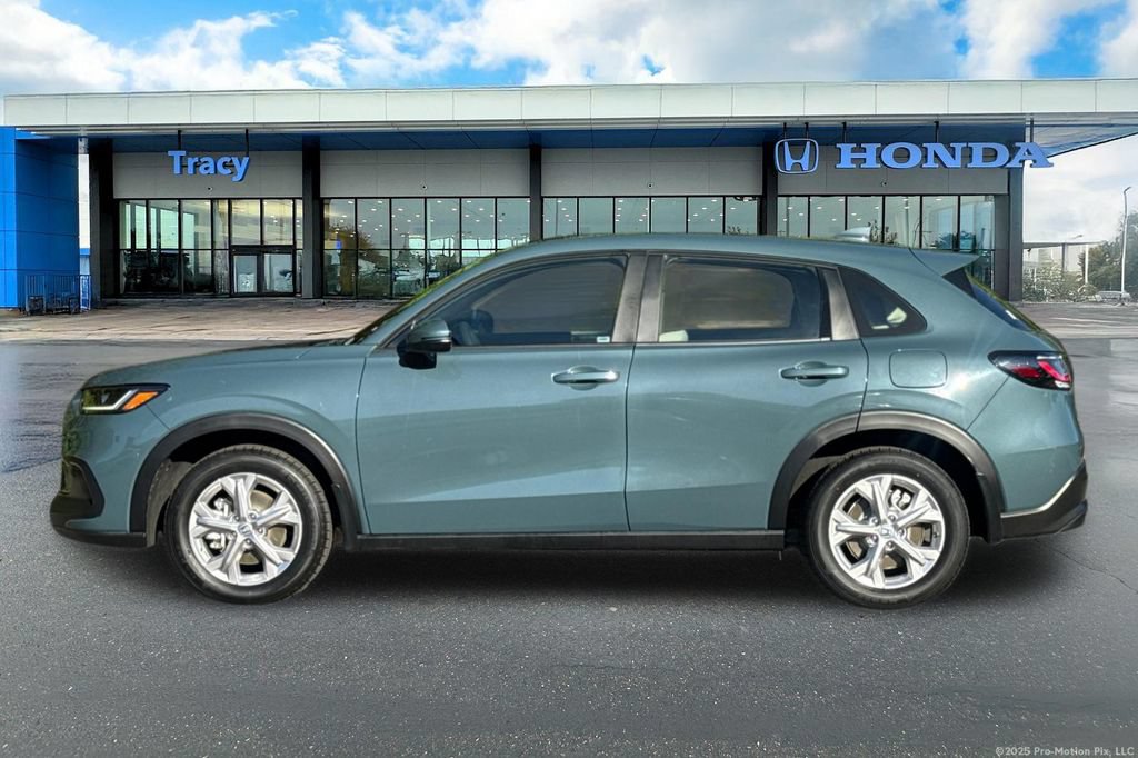 Certified 2025 Honda HR-V LX image 12
