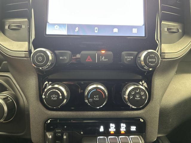 New 2027 RAM 1500 Express AWD/4WD image 18