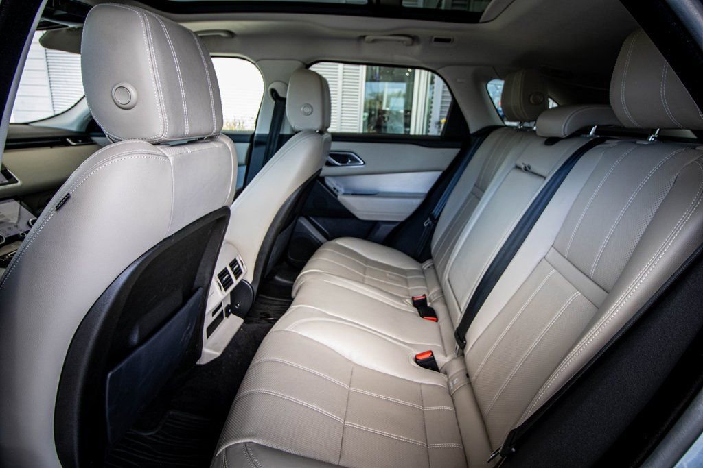 Used 2020 Land Rover Range Rover Velar S image 43