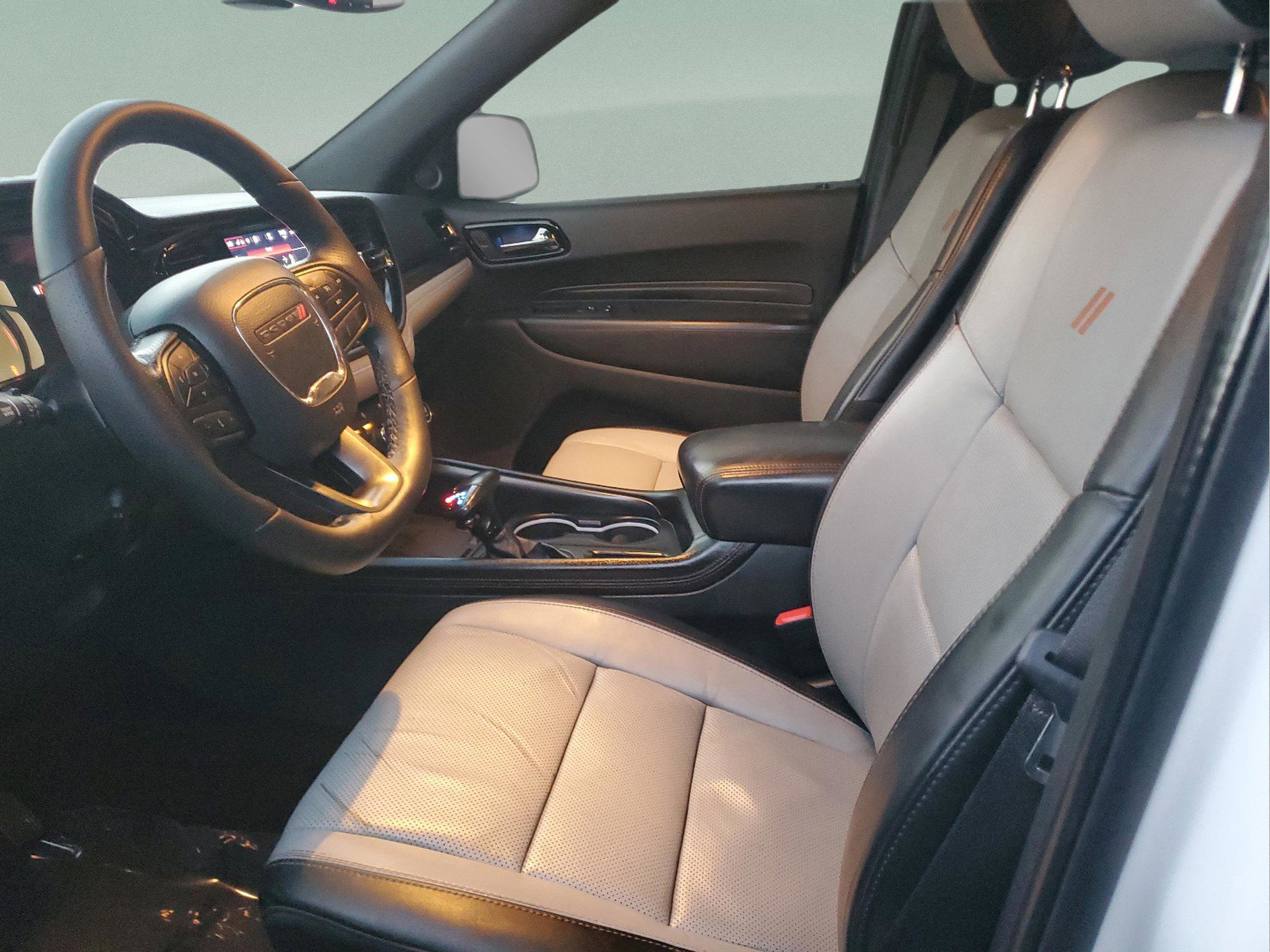 Used 2022 Dodge Durango R/T w/ Blacktop Package image 18