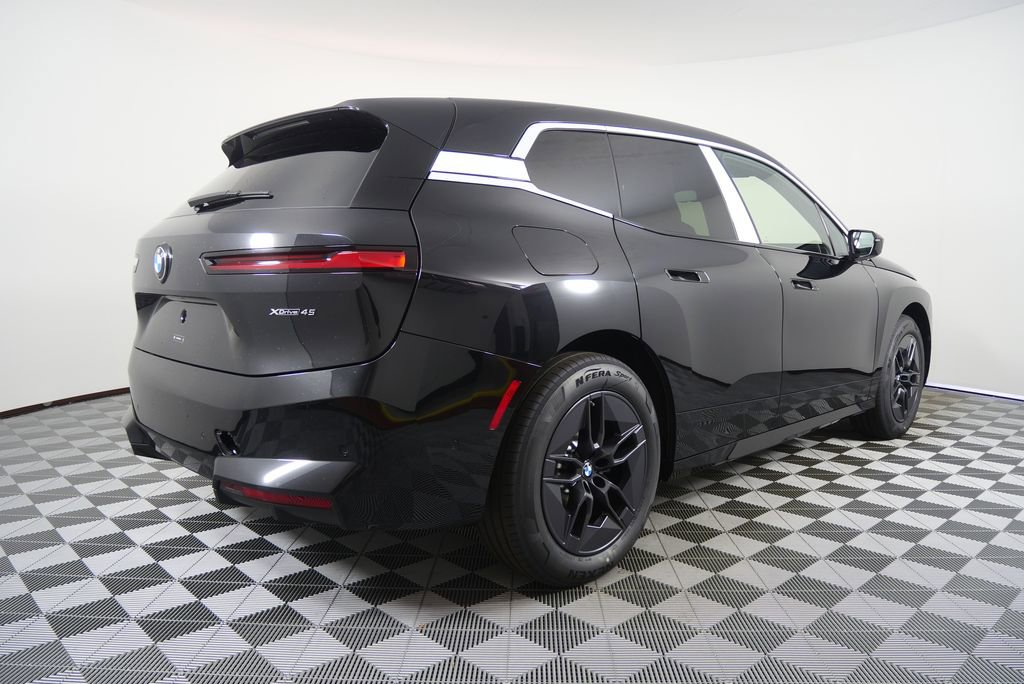 New 2026 BMW iX xDrive45 image 3