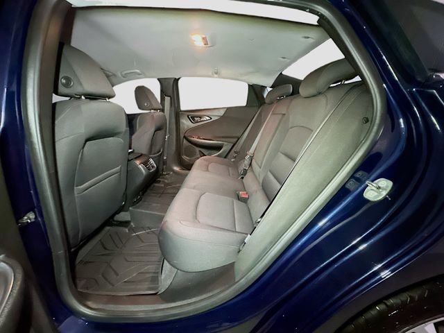 Used 2018 Chevrolet Malibu LT image 24