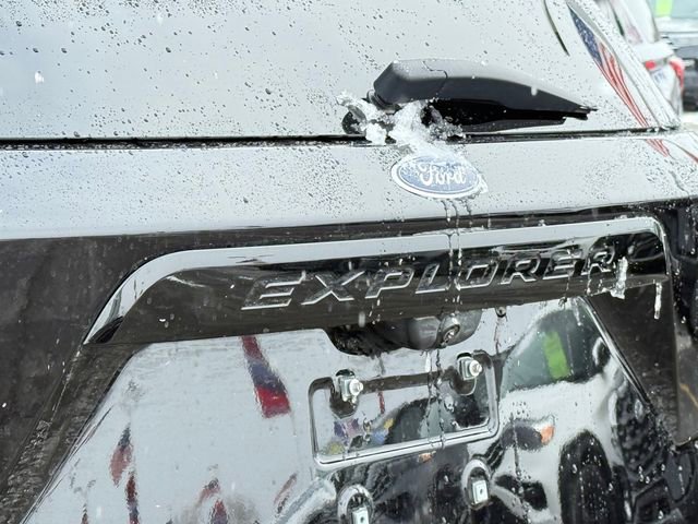 Certified 2022 Ford Explorer ST w/ Equipment Group 401A image 31