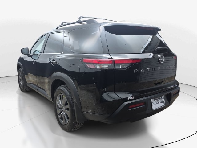 New 2026 Nissan Pathfinder SV w/ SV Premium Package FWD image 6
