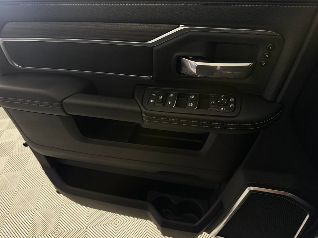 Certified 2026 RAM 2500 Laramie AWD/4WD image 26