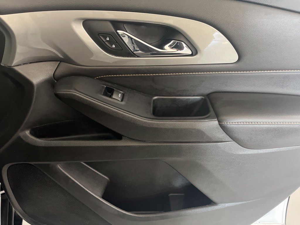 Used 2020 Chevrolet Traverse LS FWD image 56