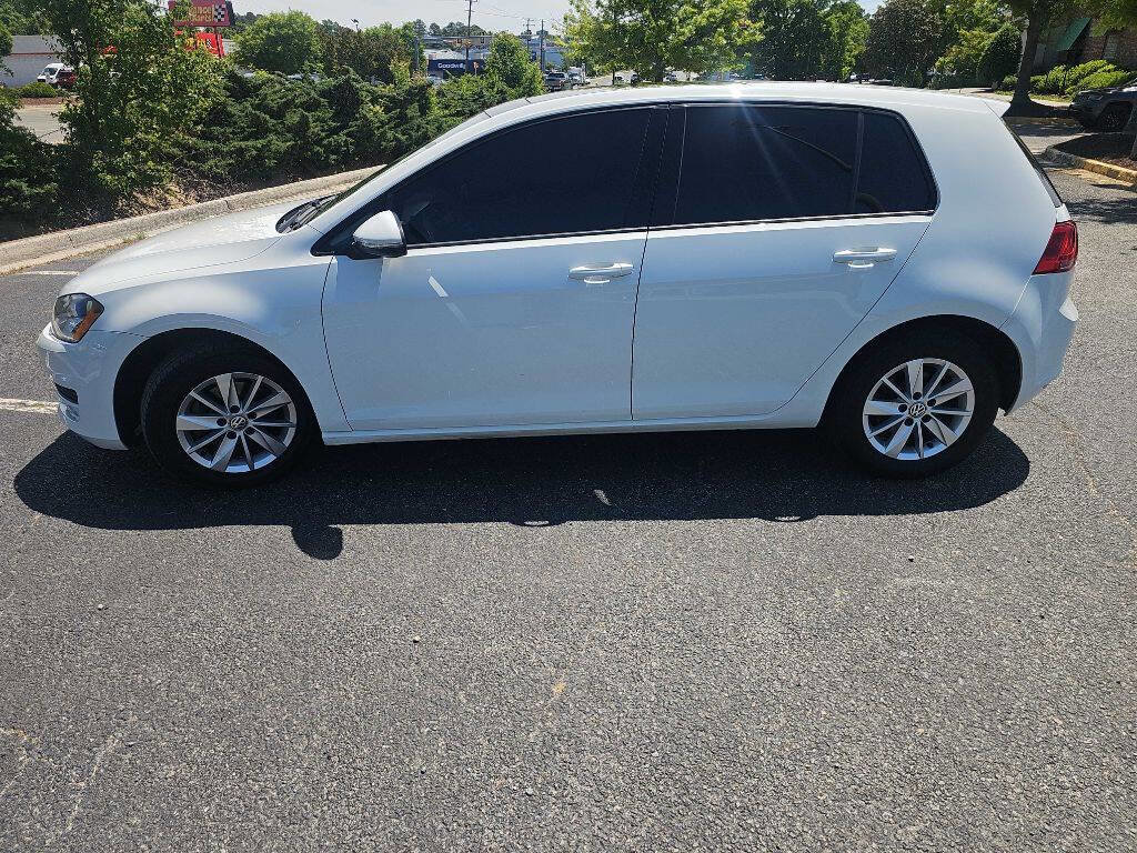 Used 2015 Volkswagen Golf S FWD image 10