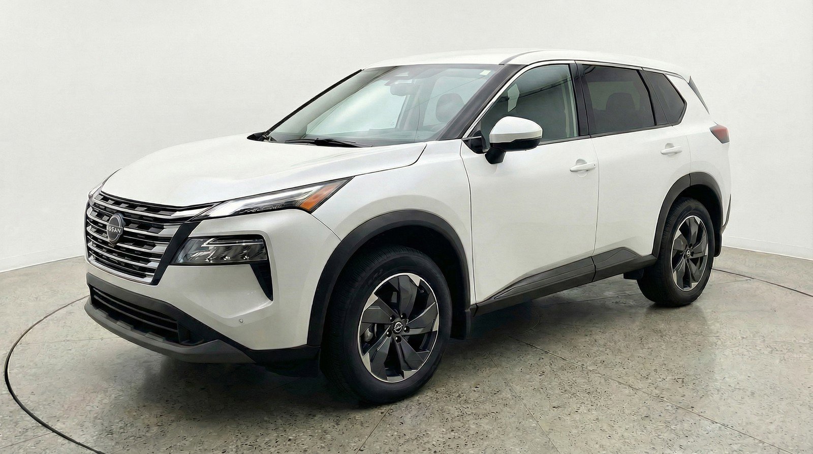 Used 2025 Nissan Rogue SV FWD image 3