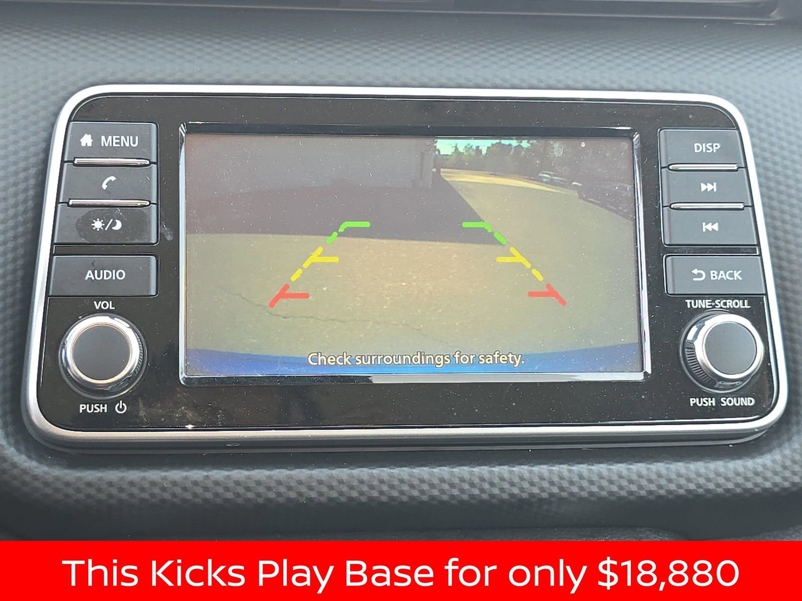 Used 2025 Nissan Kicks Play S image 30