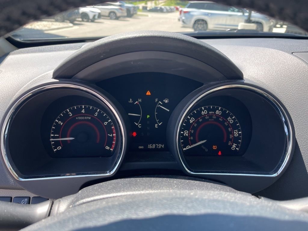 Used 2011 Toyota Highlander SE w/ Tow Pkg AWD/4WD image 17