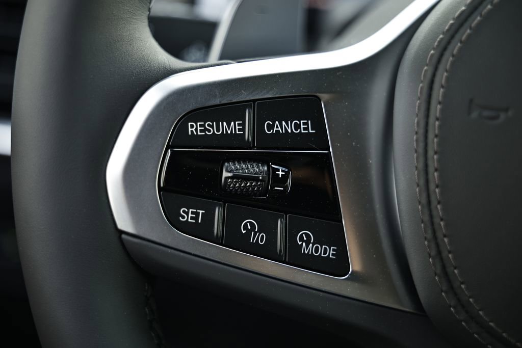 New 2026 BMW X5 xDrive50e w/ M Sport Package image 36