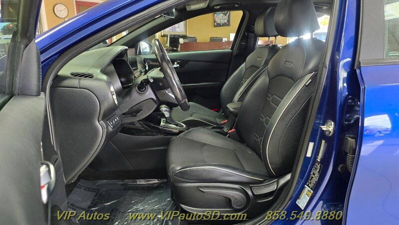 Used 2020 Kia Forte GT-Line w/ GT-Line Premium Package FWD image 15