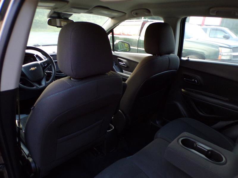 Used 2016 Chevrolet Trax LS image 20