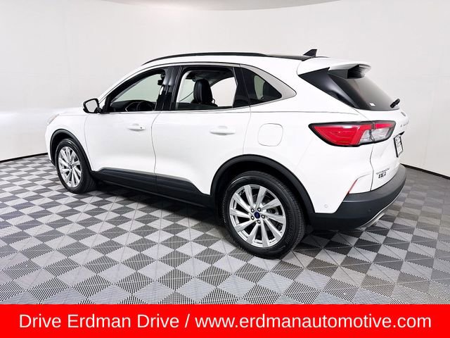 Used 2022 Ford Escape Titanium w/ Titanium Elite Package image 21