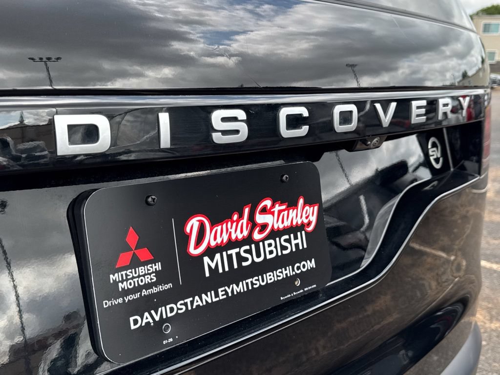 Used 2025 Land Rover Discovery S AWD/4WD image 53