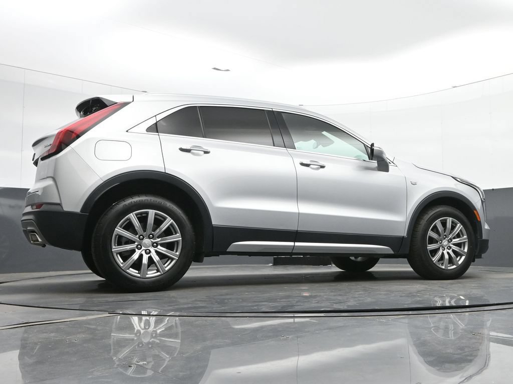 Used 2022 Cadillac XT4 Premium Luxury w/ Safety Alert Package AWD/4WD image 42
