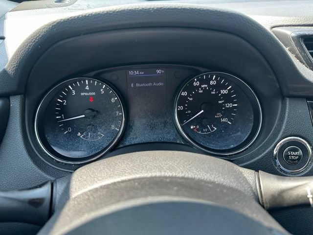 Used 2018 Nissan Rogue SV w/ Premium Package AWD/4WD image 17