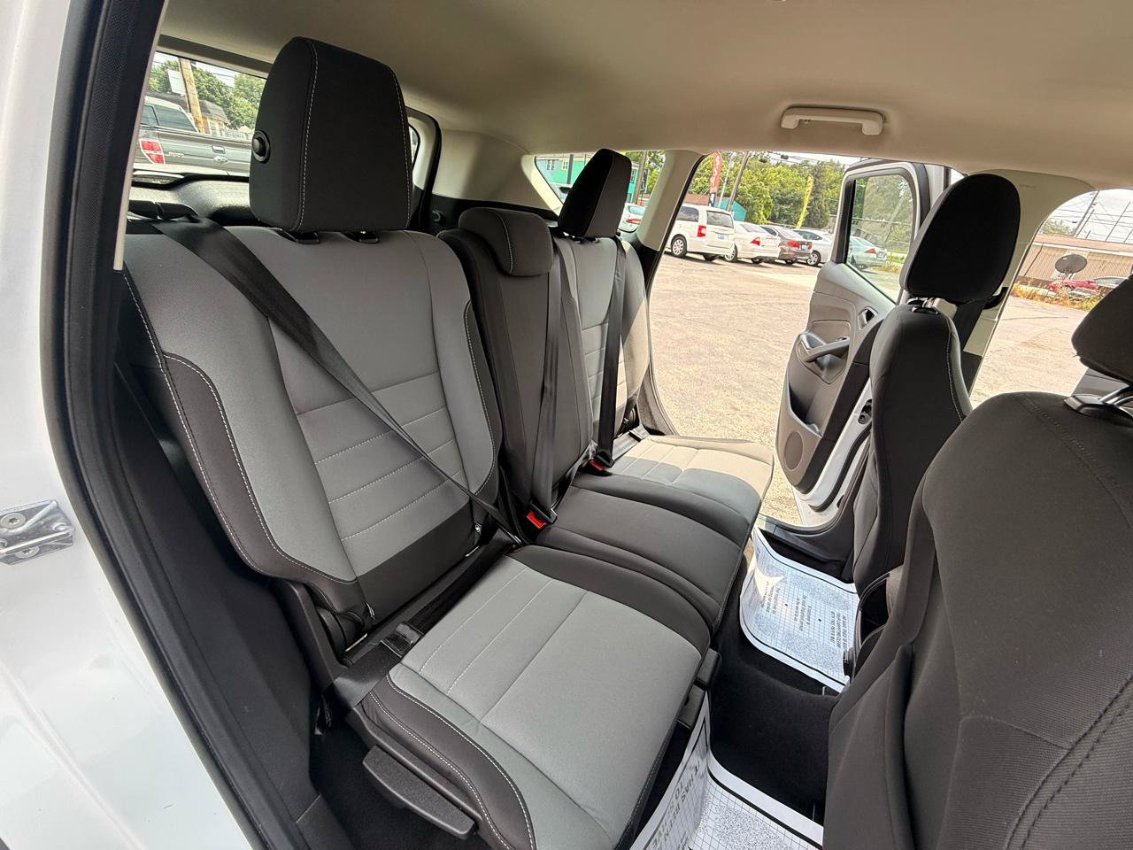 Used 2017 Ford Escape S FWD image 12