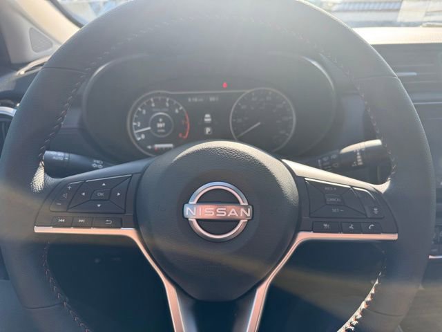 New 2025 Nissan Versa SR w/ Trunk Package image 16