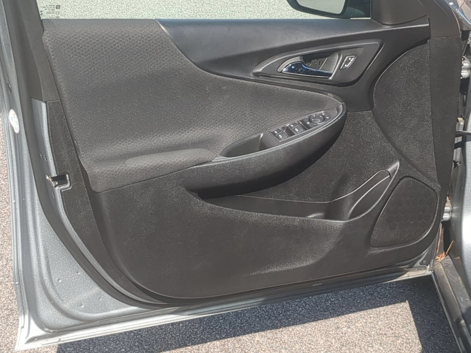 Used 2024 Chevrolet Malibu LT FWD image 11