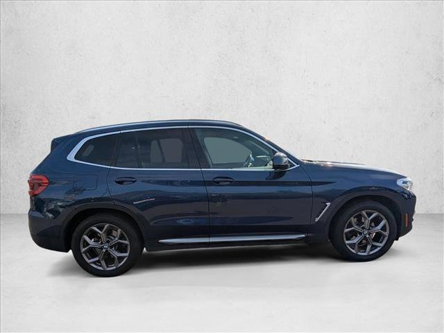 Used 2021 BMW X3 xDrive30i w/ Convenience Package AWD/4WD image 4