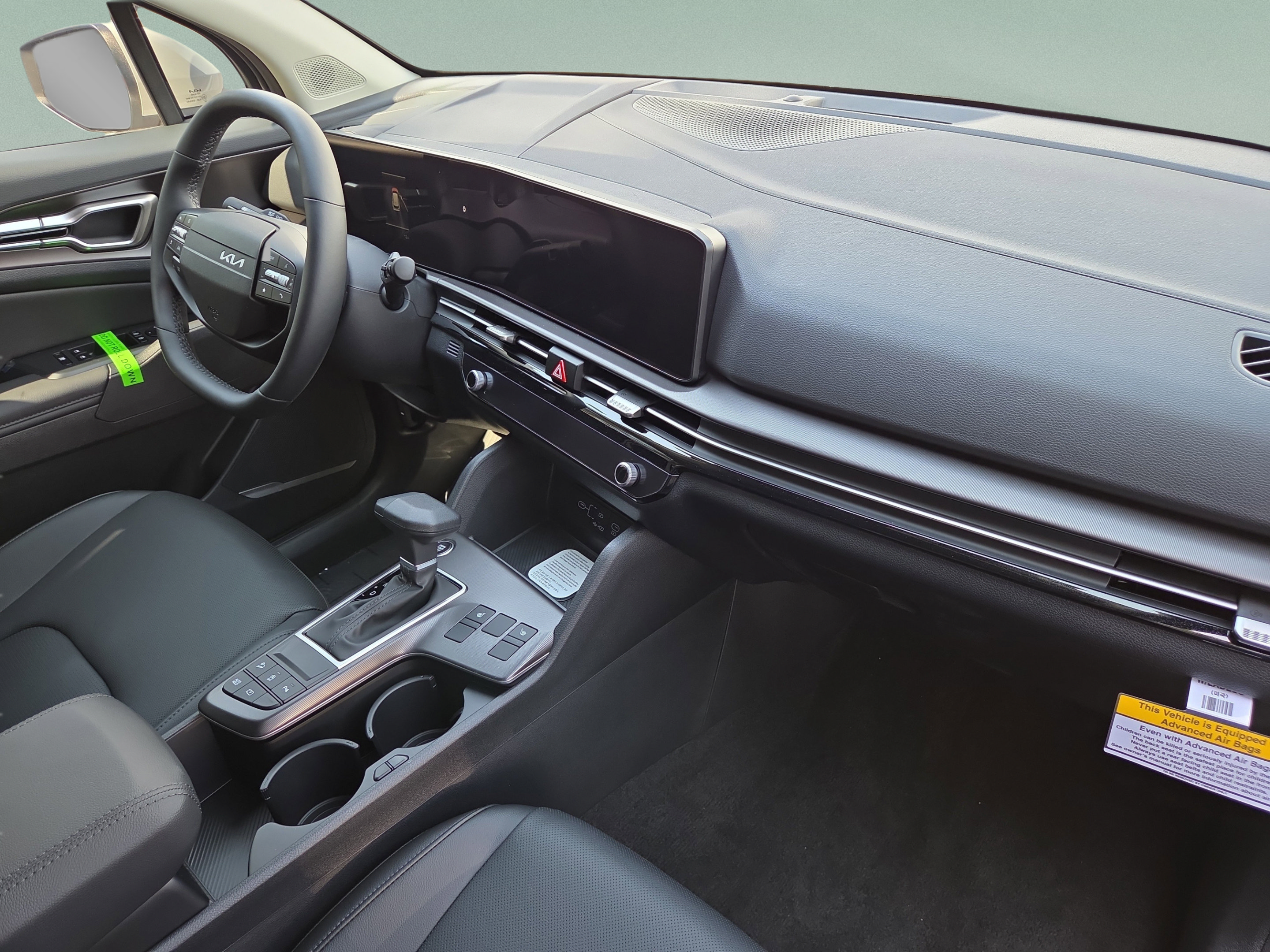 New 2026 Kia Sportage EX FWD image 17