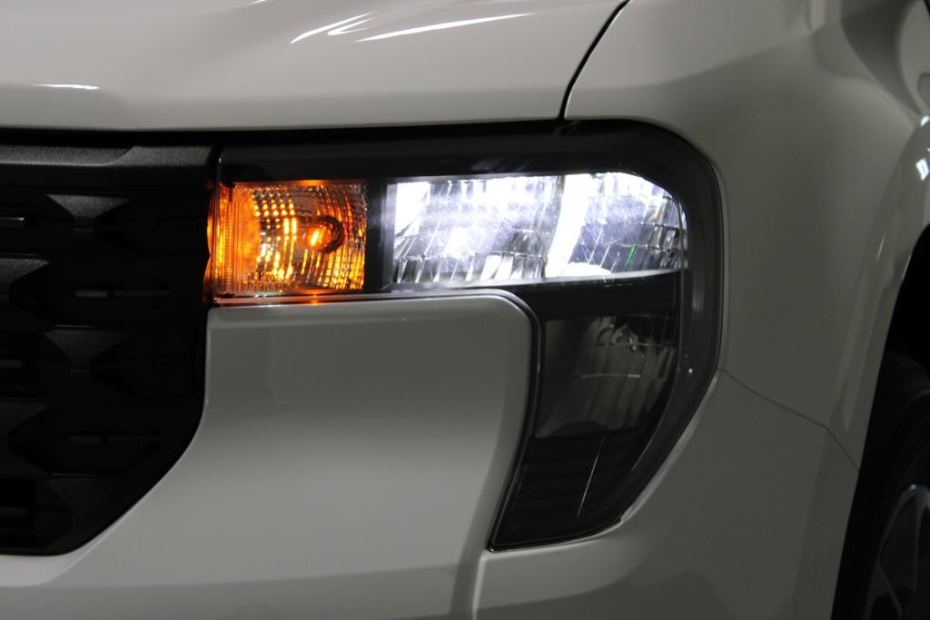 New 2026 Ford Maverick XLT image 48