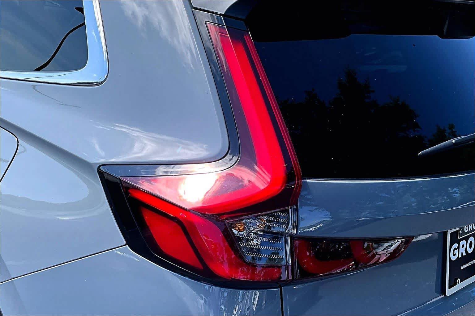 Used 2024 Honda CR-V Sport-L image 29