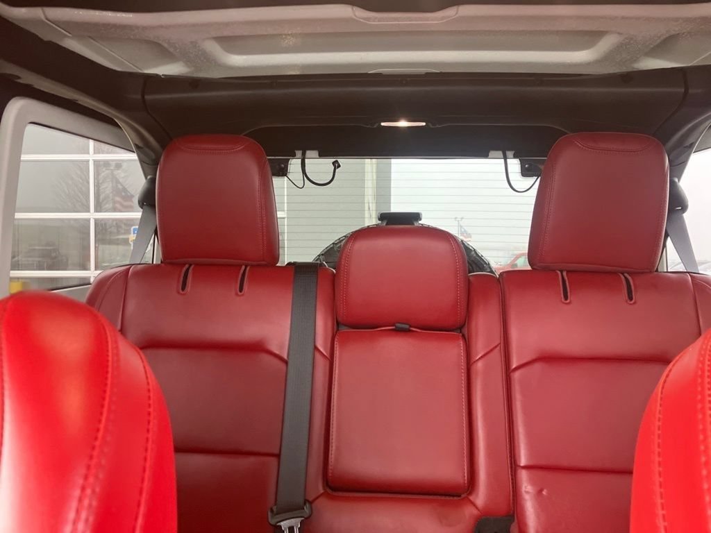 Used 2024 Jeep Wrangler Unlimited Rubicon 392 AWD/4WD image 31