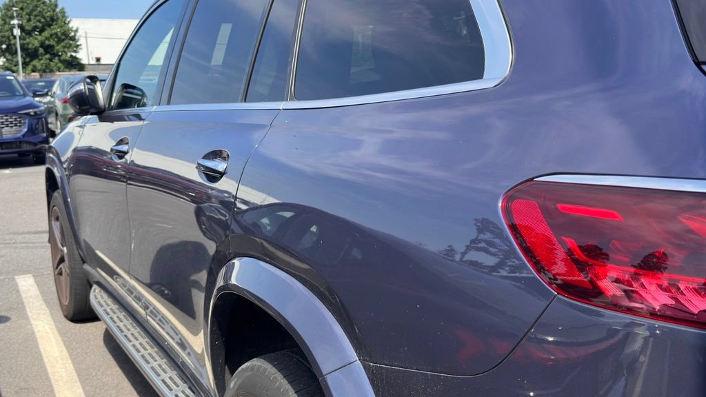 Used 2024 Mercedes-Benz GLS 450 4MATIC image 10