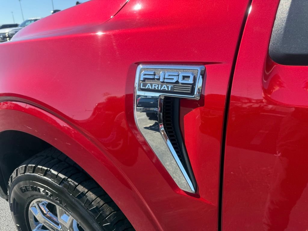 Used 2022 Ford F150 Lariat w/ Equipment Group 502A High AWD/4WD image 13