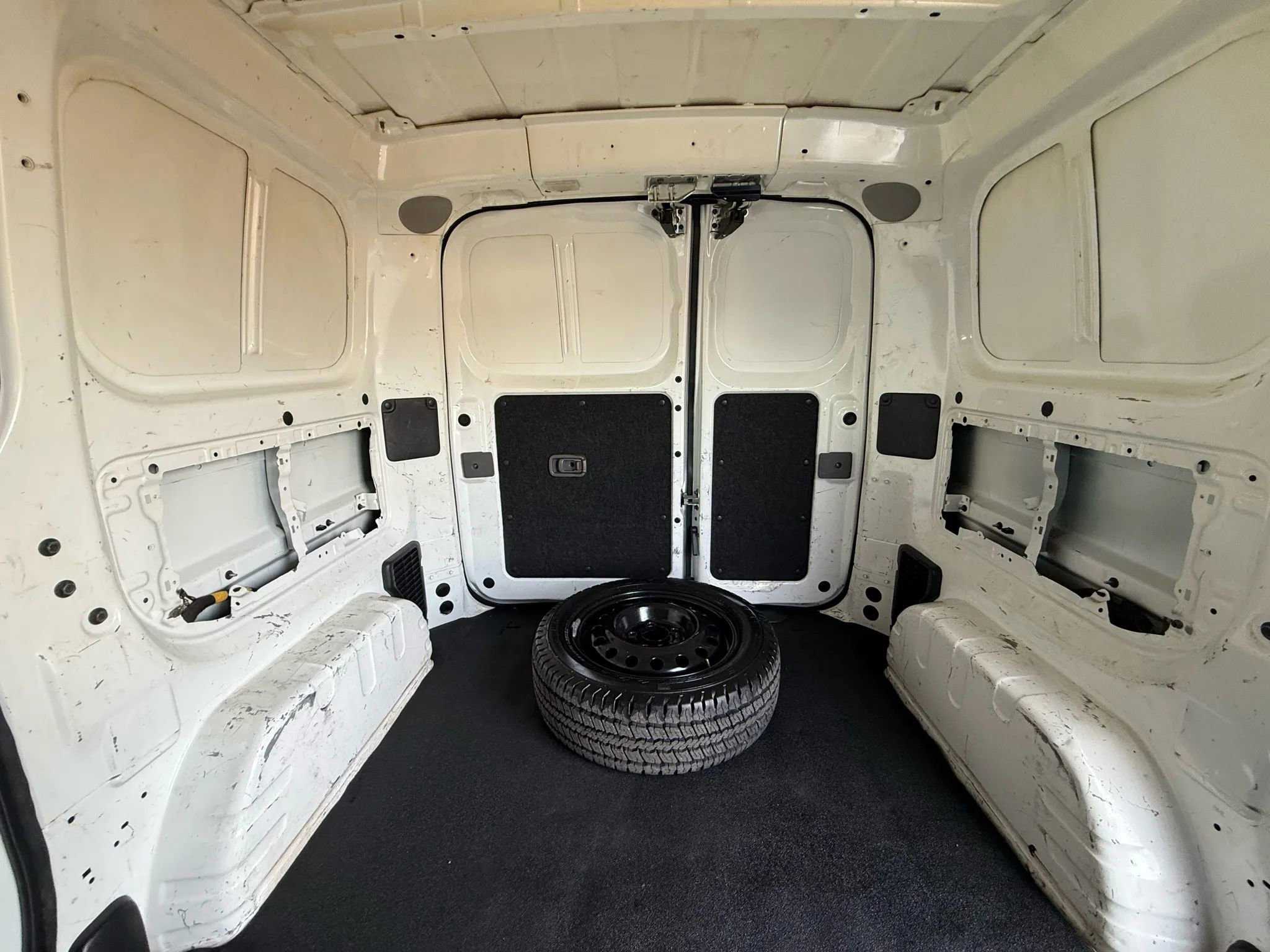Used 2017 Nissan NV200 SV w/ Technology Package FWD image 47