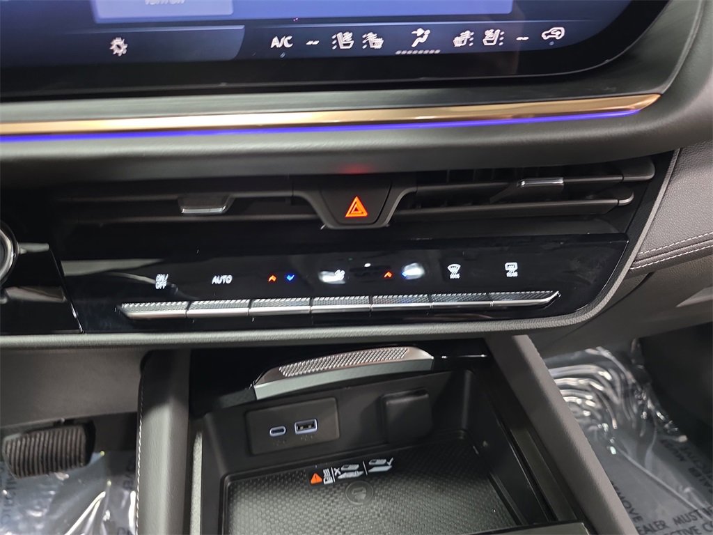 New 2026 Buick Envision Avenir image 22