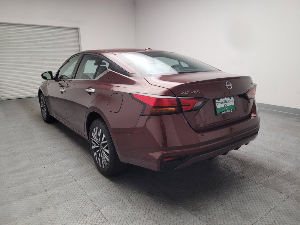 Used 2023 Nissan Altima 2.5 SV AWD/4WD image 5