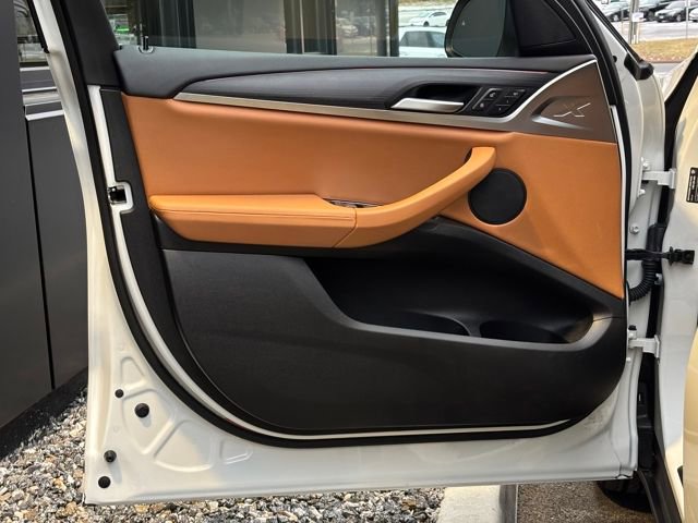 Used 2024 BMW X3 xDrive30i w/ Convenience Package image 17