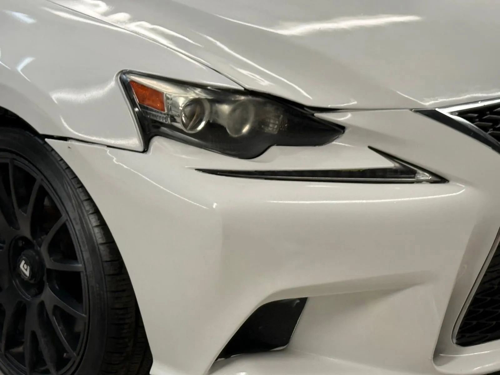 Used 2016 Lexus IS 300 AWD w/ F Sport Package image 9