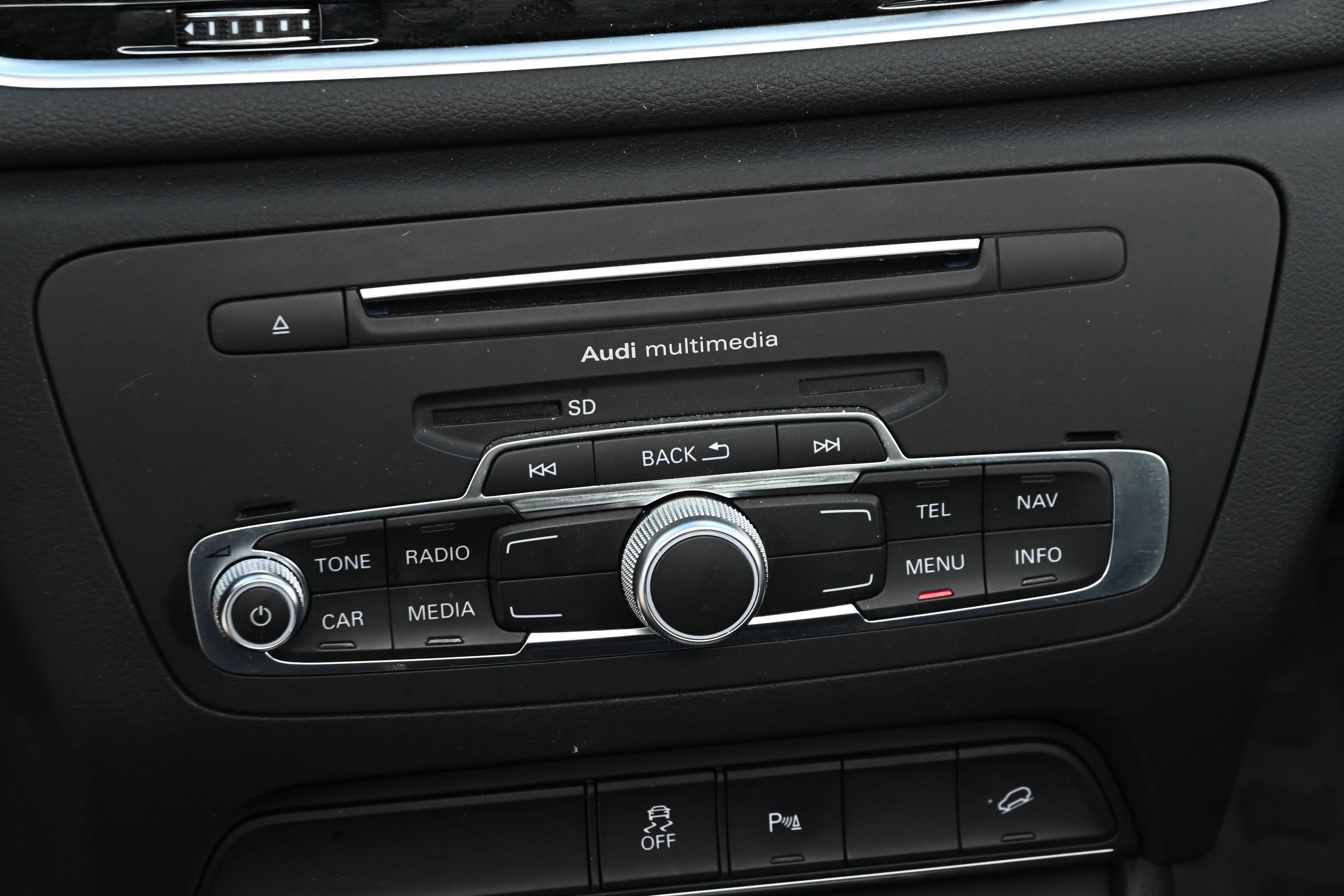 Used 2018 Audi Q3 2.0T Premium w/ Convenience Package image 16