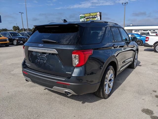 Certified 2023 Ford Explorer Platinum w/ Technology Package image 4