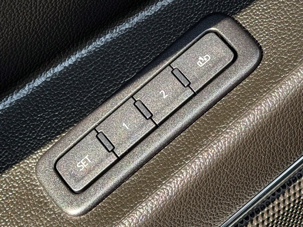Used 2019 Chevrolet Tahoe LT AWD/4WD image 34