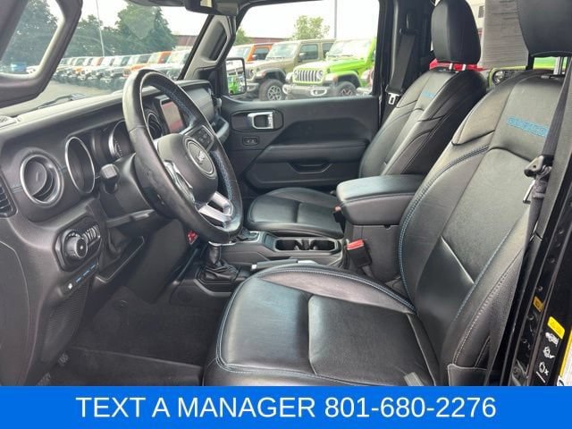Used 2021 Jeep Wrangler Unlimited Rubicon 4xe w/ Cold Weather Group AWD/4WD image 18