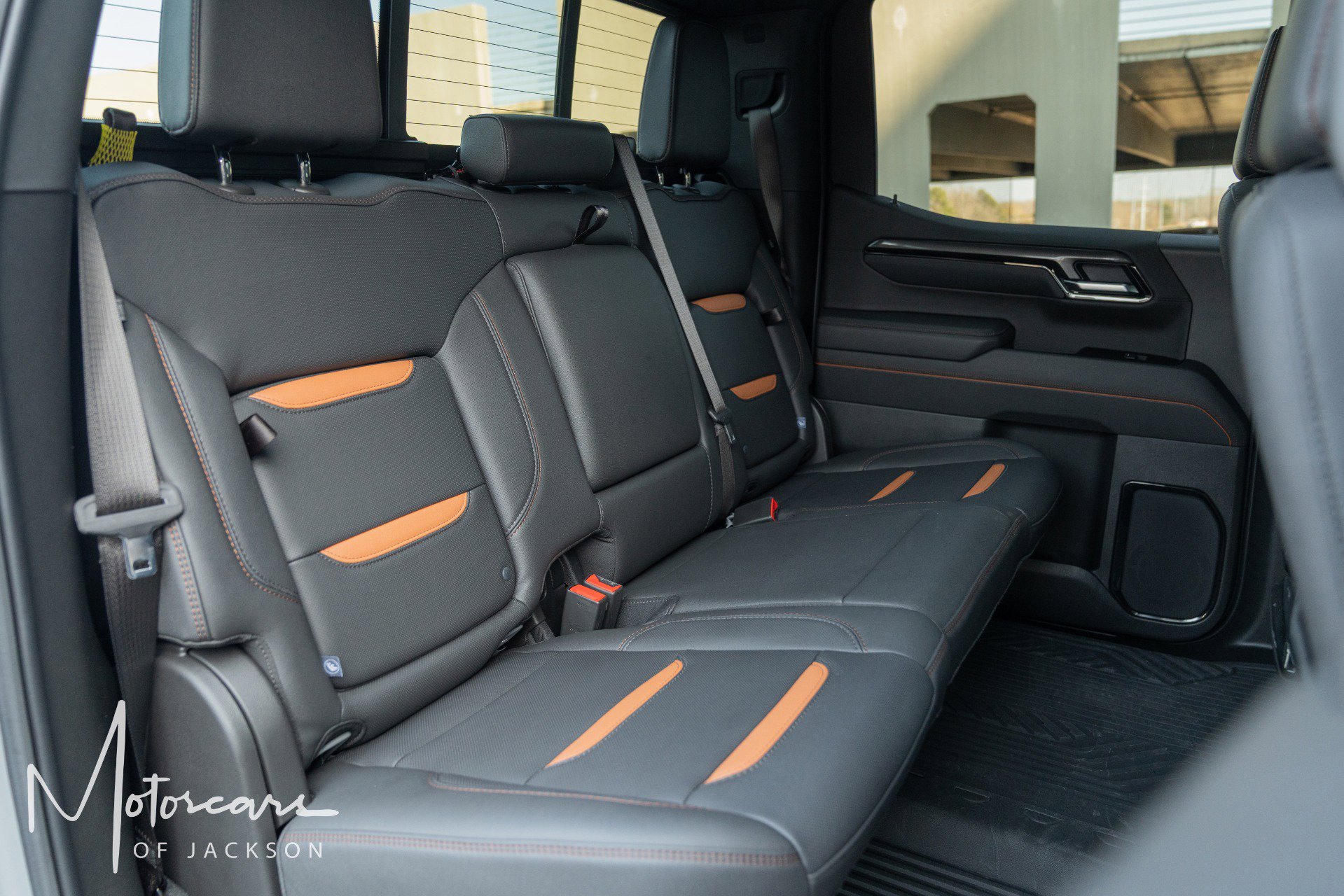 Used 2025 GMC Sierra 1500 AT4 w/ AT4 Premium Package image 15