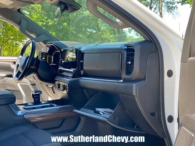 Used 2023 Chevrolet Silverado 1500 RST w/ Z71 Off-Road Package AWD/4WD image 21