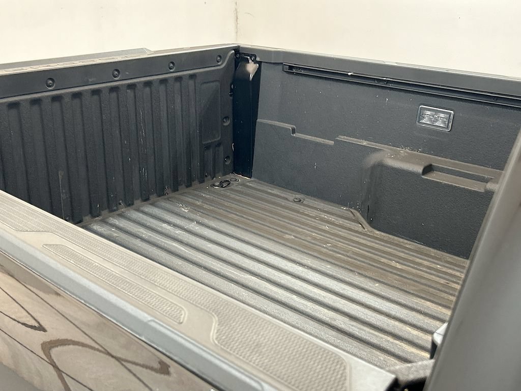 Used 2025 Toyota Tacoma SR5 RWD image 21