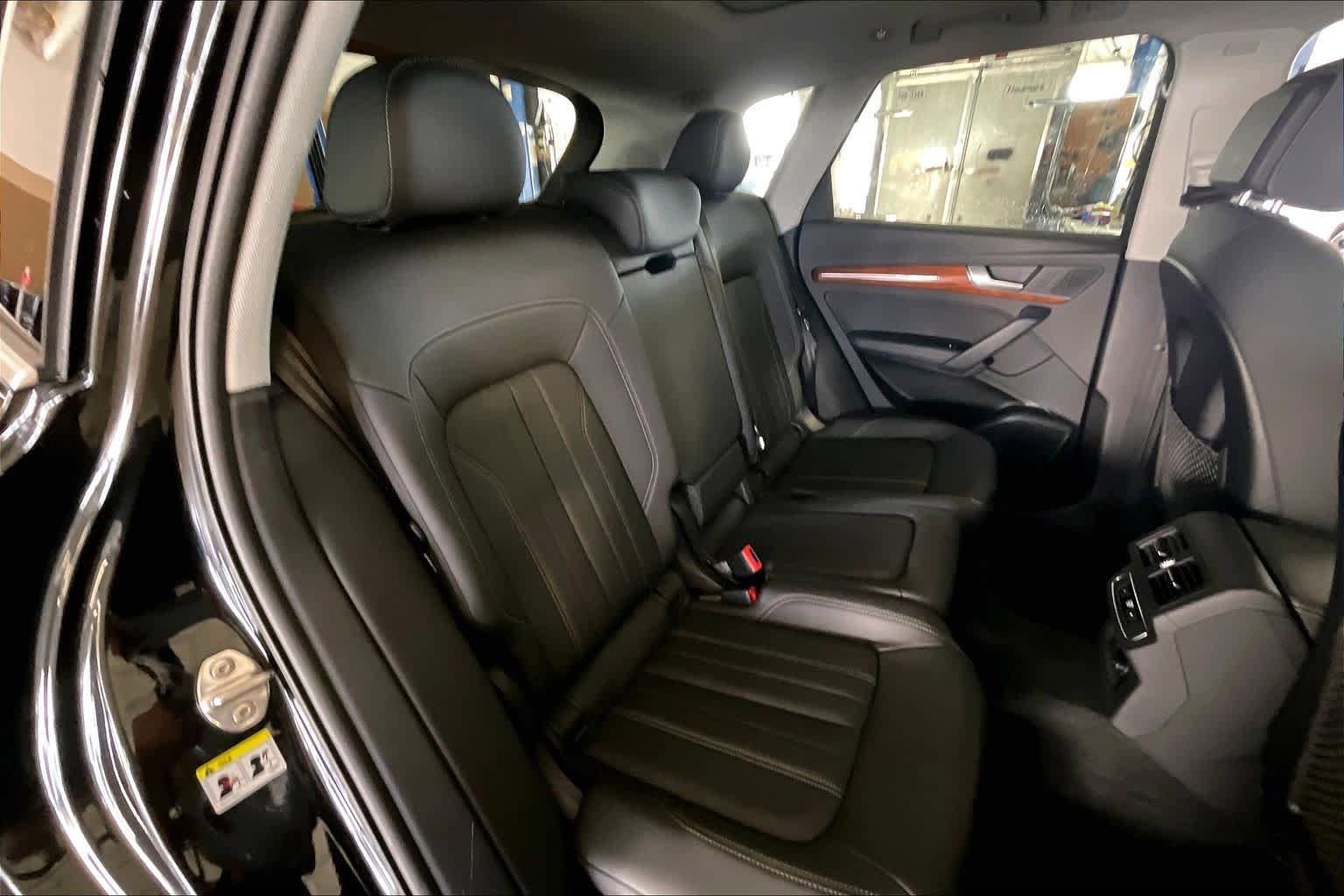 Used 2023 Audi Q5 2.0T Premium Plus AWD/4WD image 18