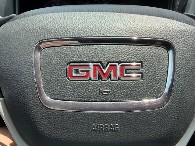 Used 2016 GMC Canyon SLT w/ Trailering Package RWD image 19