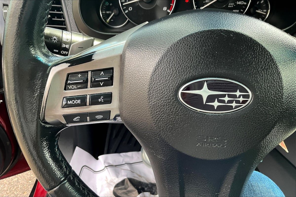 Used 2012 Subaru Outback 2.5i Premium AWD/4WD image 11