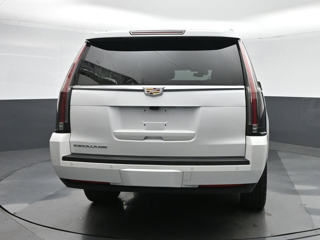 Used 2019 Cadillac Escalade ESV Premium Luxury AWD/4WD image 6