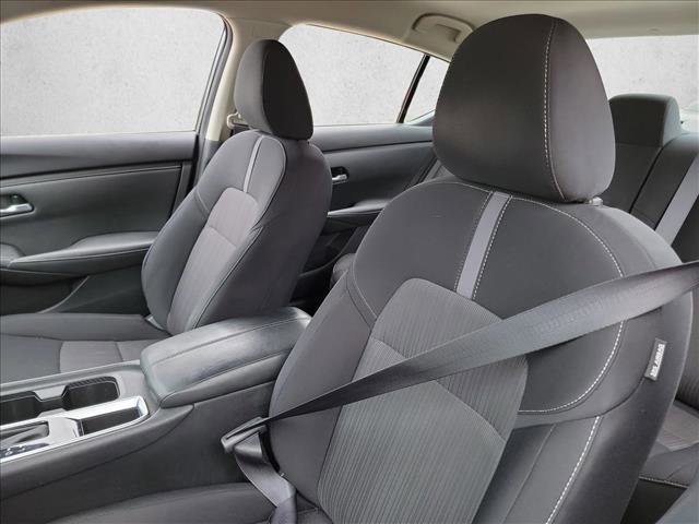 Used 2023 Nissan Sentra SV FWD image 13