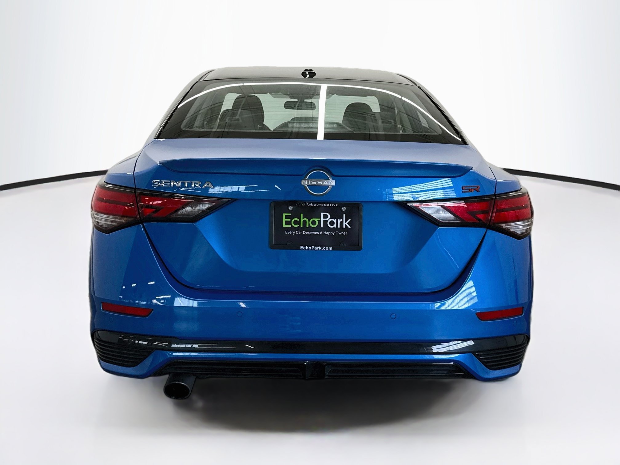 Used 2025 Nissan Sentra SR FWD image 7